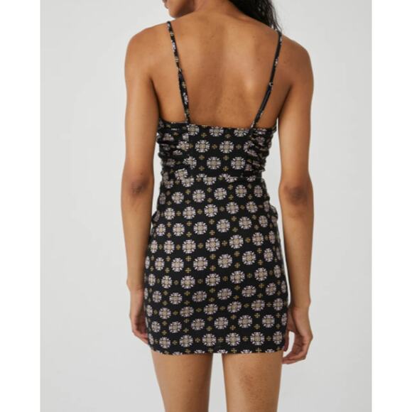 New FREE PEOPLE Women's Black Combo Center of Attention Mini Dress Size S - Picture 2 of 7